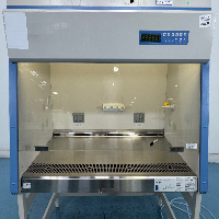 Thermo 1300 Series A2 4' Biosafety Cabinet image 3